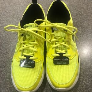 Mens sketcher sneakers